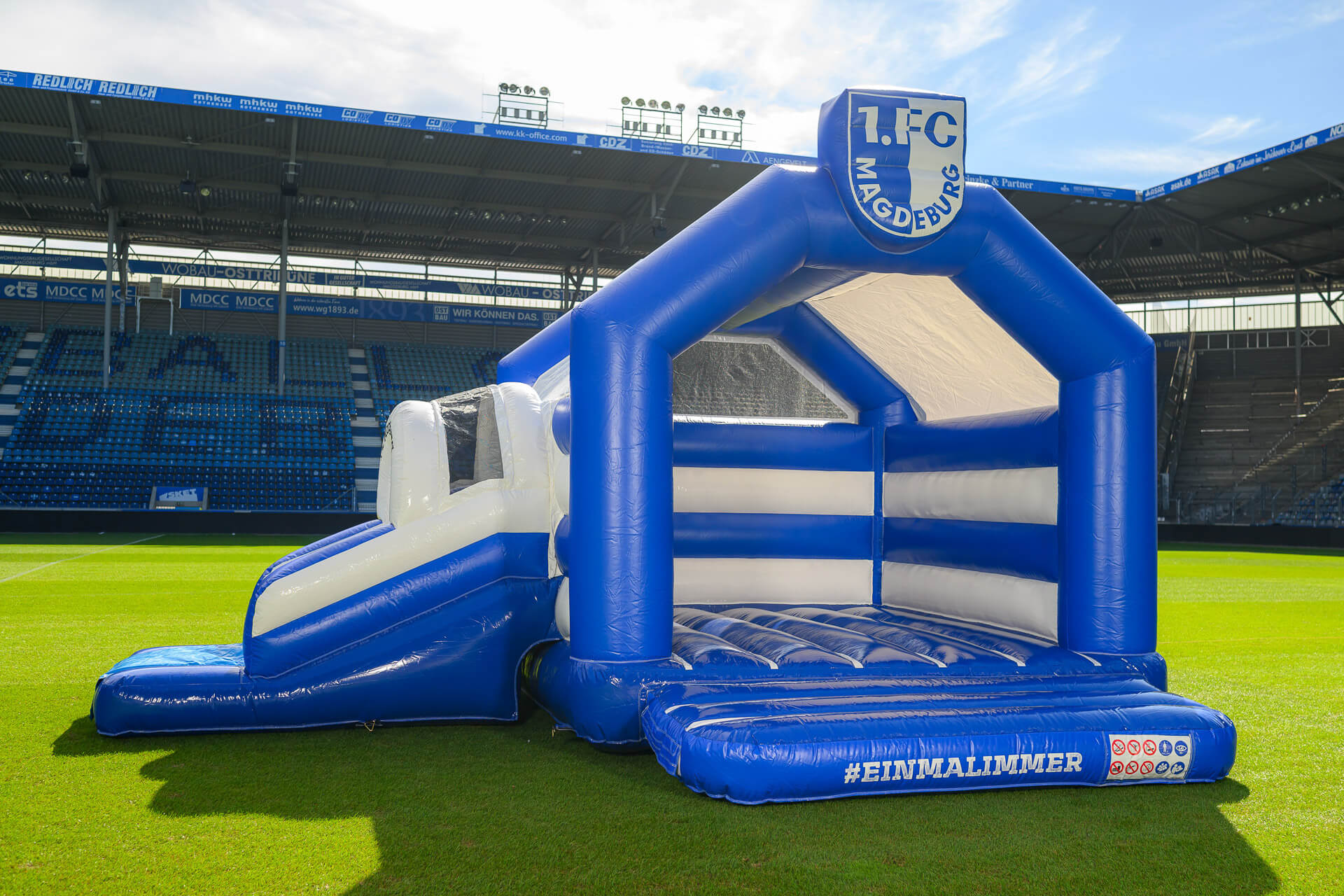 FCM Hüpfburg groß – Engelhardt Eventservice Magdeburg