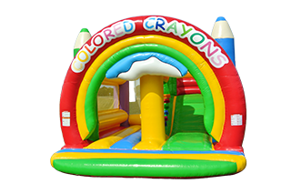 Nicht nur Hüpfen macht in unserem Buntstifte – Multimodul riesengroßen Spaß auch die Kletterrutsche im Inneren bietet Spielerlebnisse für Groß und Klein